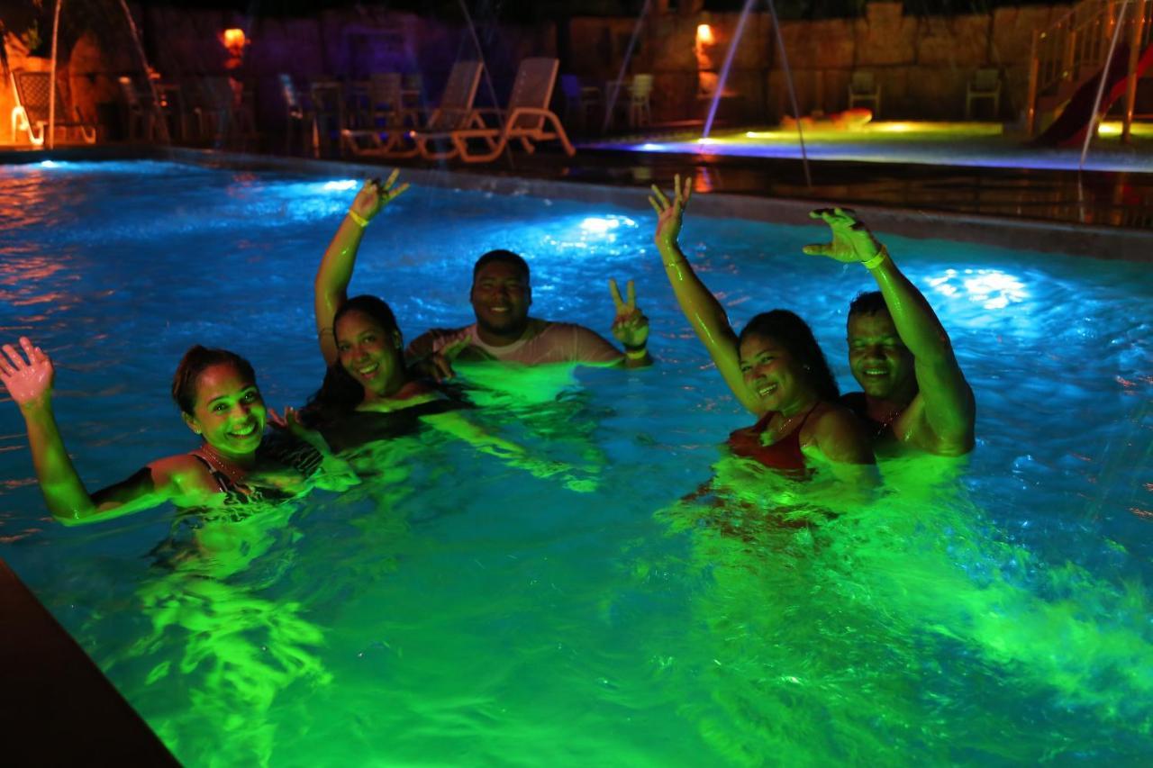 Hotel Camino Verde Tolu Bagian luar foto