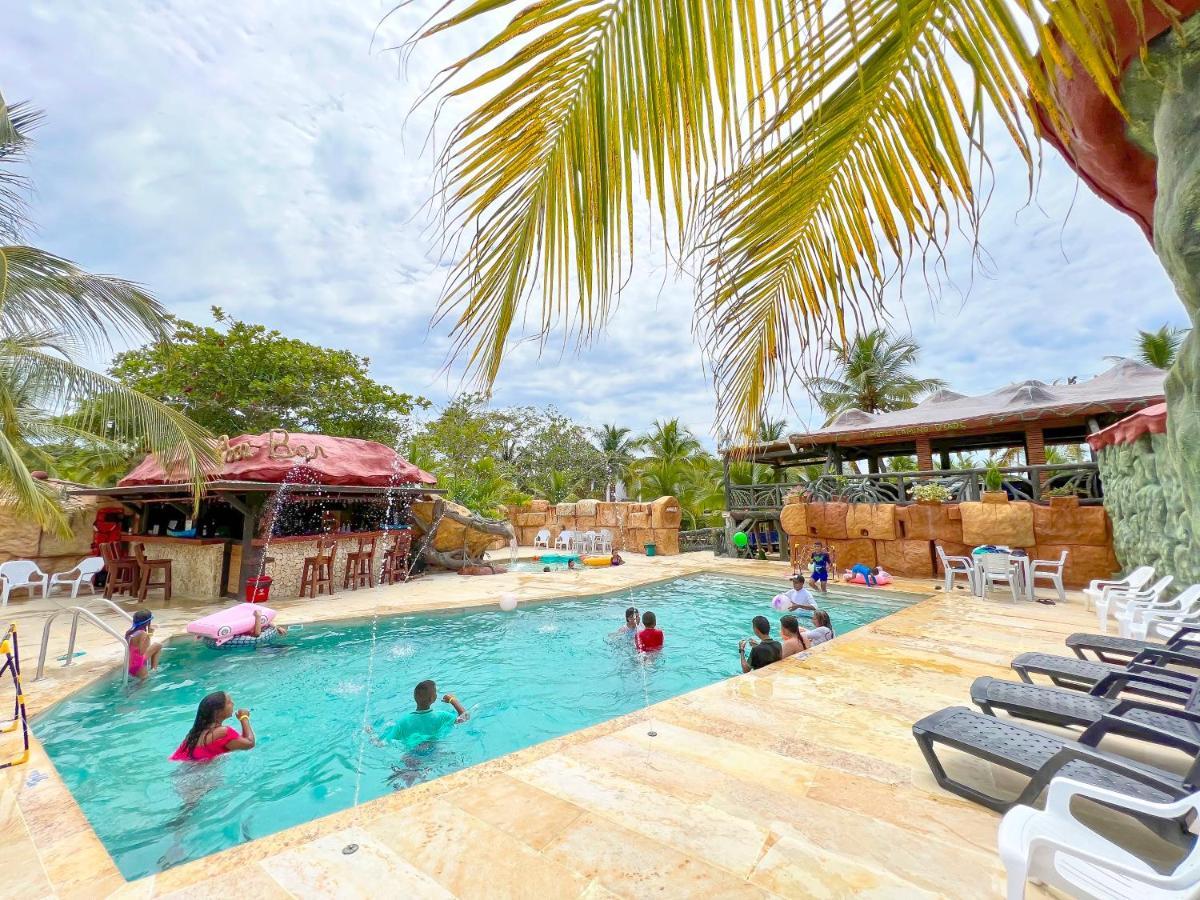 Hotel Camino Verde Tolu Bagian luar foto